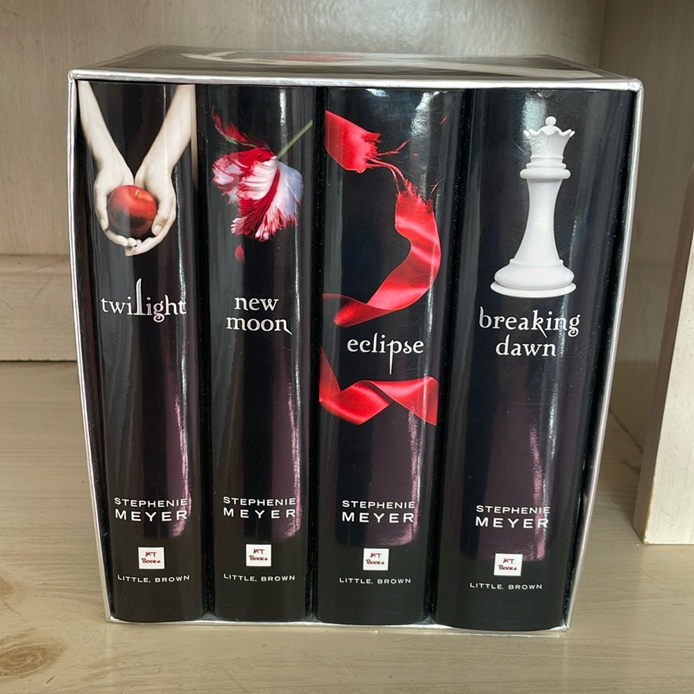 The Twilight Saga Books